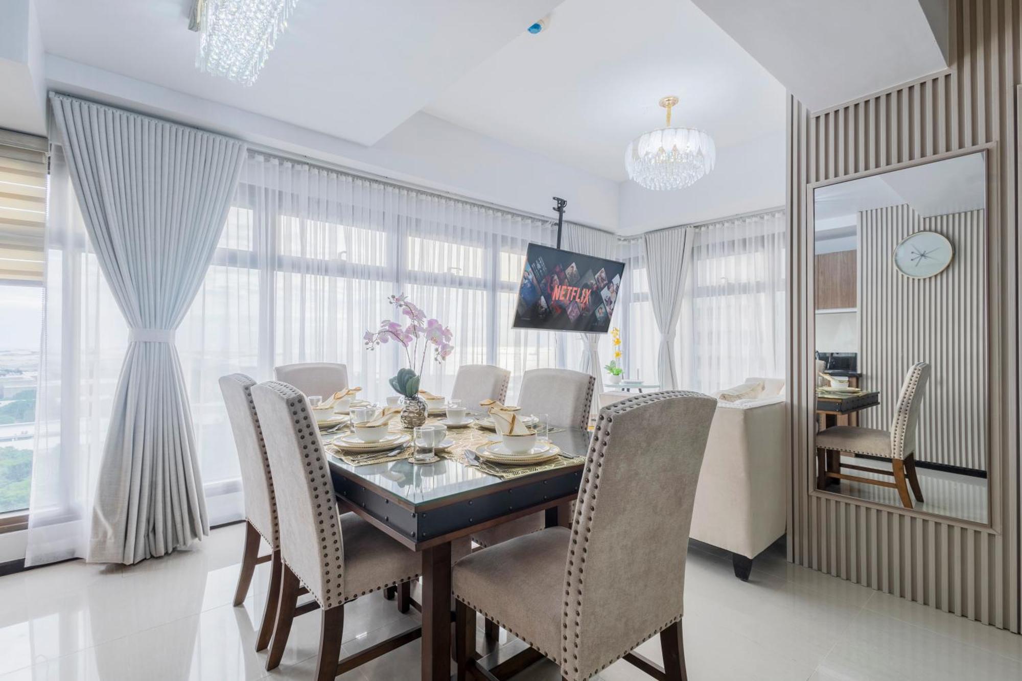 The Radiance Manila Bay Aparthotel Pasay Exterior photo